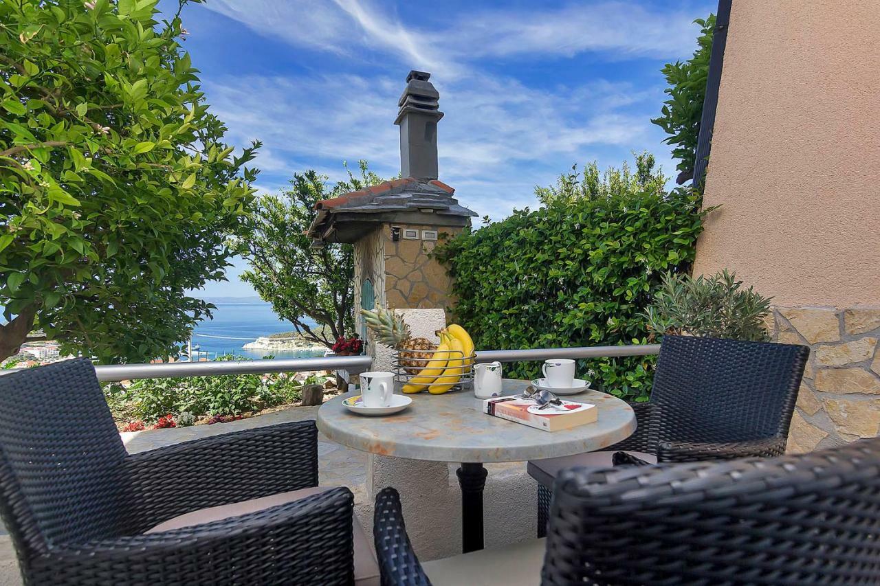 Villa Sukara Makarska Exterior photo